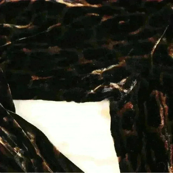 VINTAGE CHICO'S 80s 90s Silk Blend Velour Velvet Cheetah Print Button Up Top Med - Picture 8 of 12